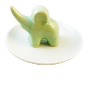 Ceramic Elephant Ring Tray NWT